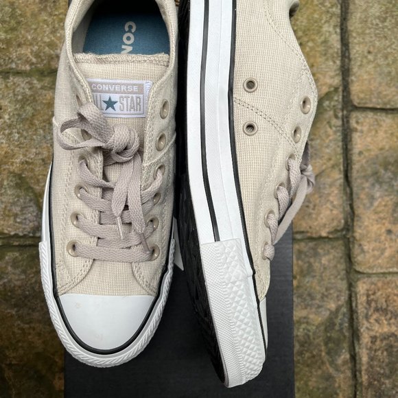 Women's Converse Chuck Taylor All Star Madison Ox Size 8 NIB Papyrus - Picture 8 of 10